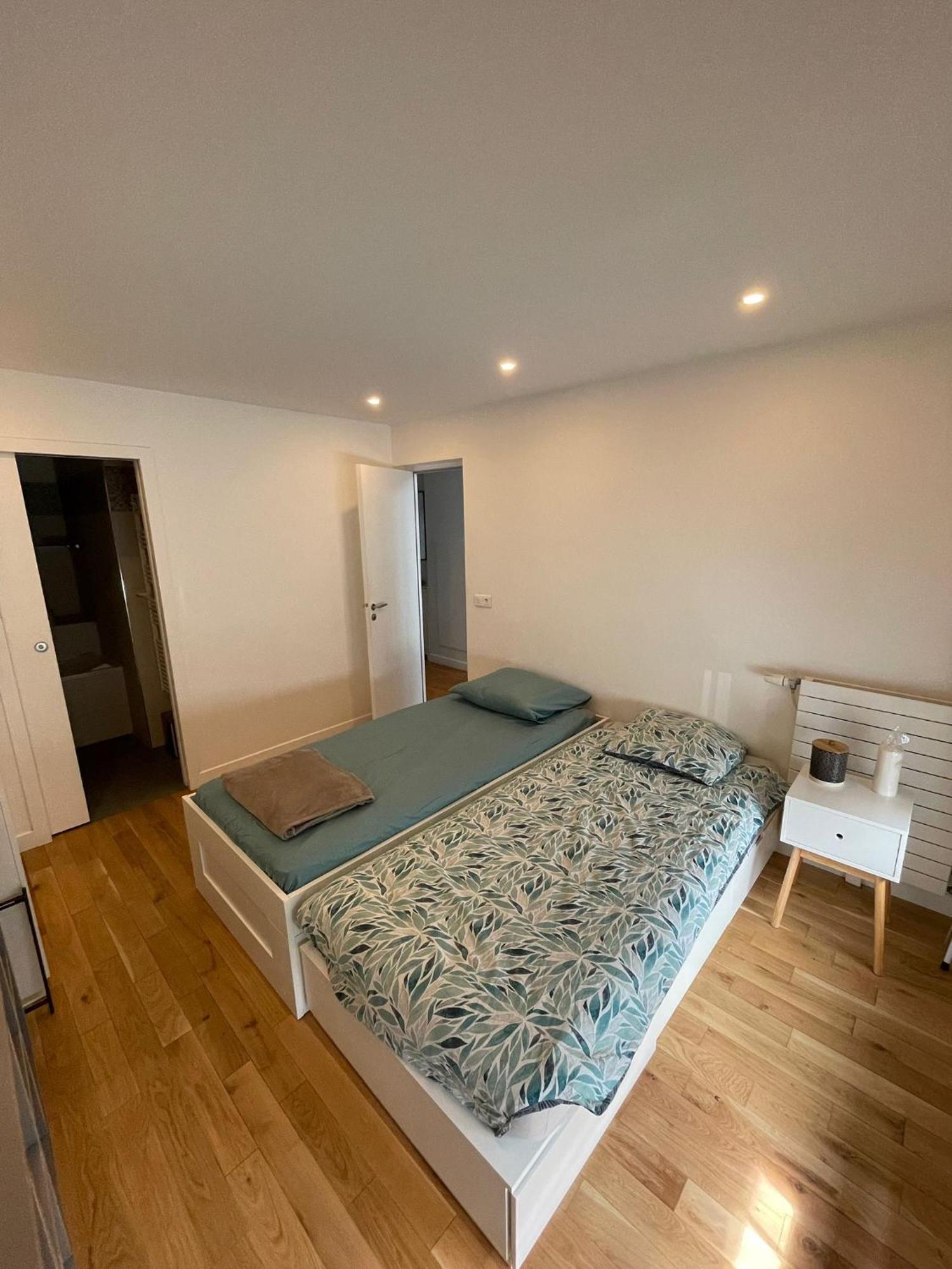 Duplex, 10 Min Champs Elysee บูโลญบียองกูร์ ภายนอก รูปภาพ
